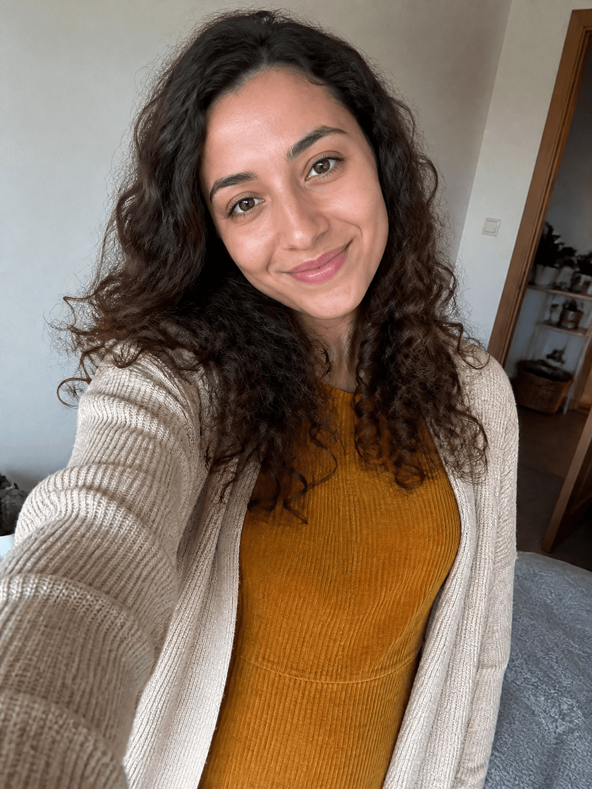 Alessia, 24