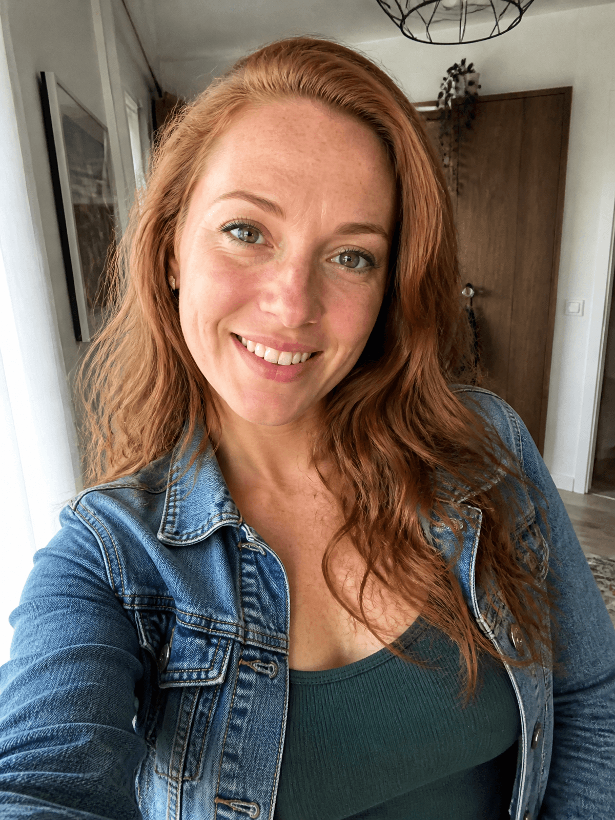 Nora, 29