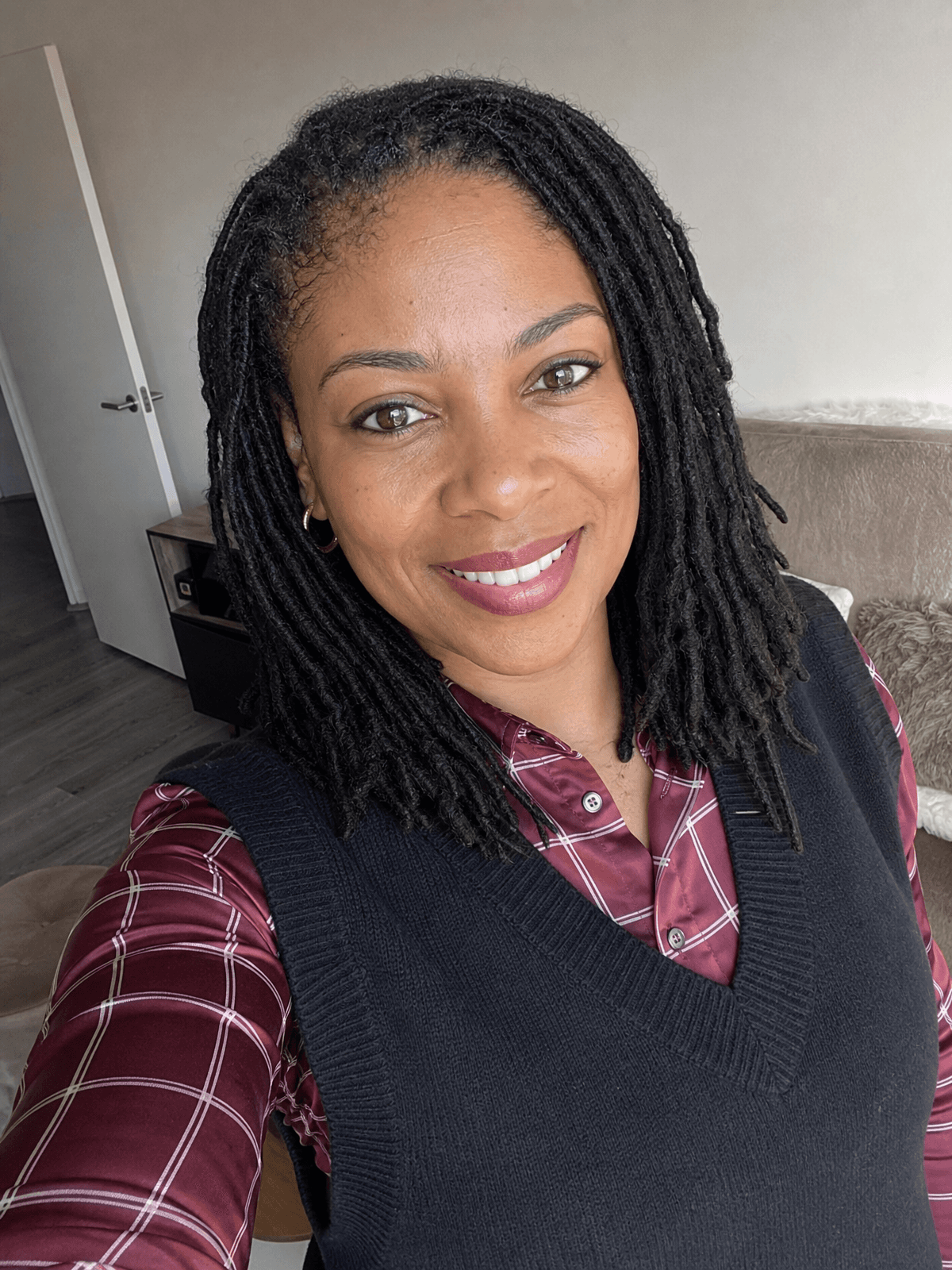 Sandrine, 40