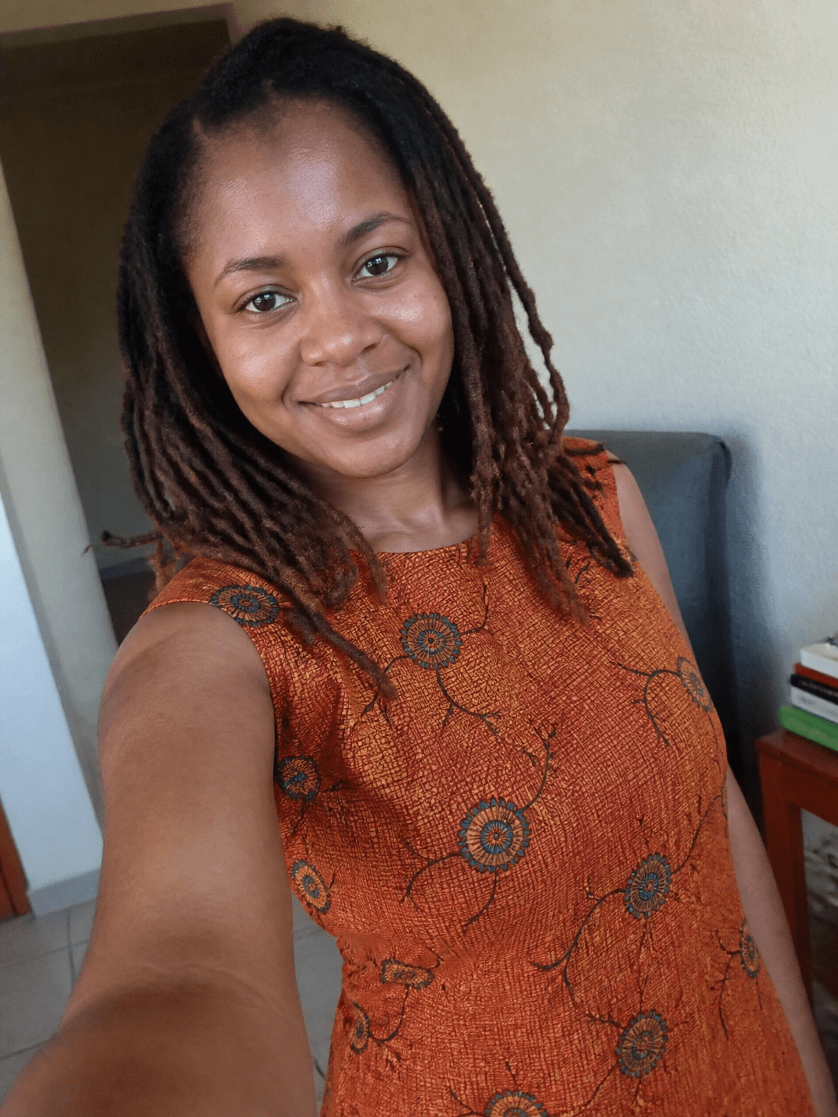 Lucia, 27
