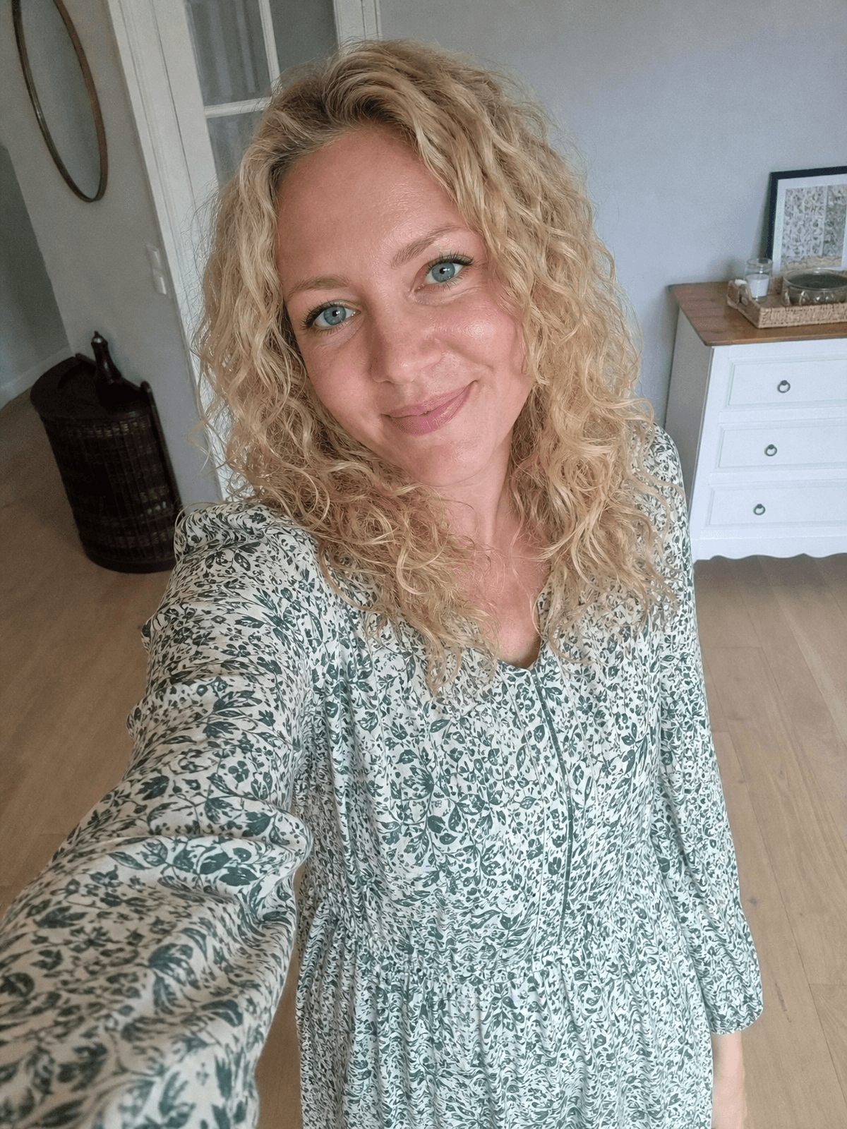 Clara, 30