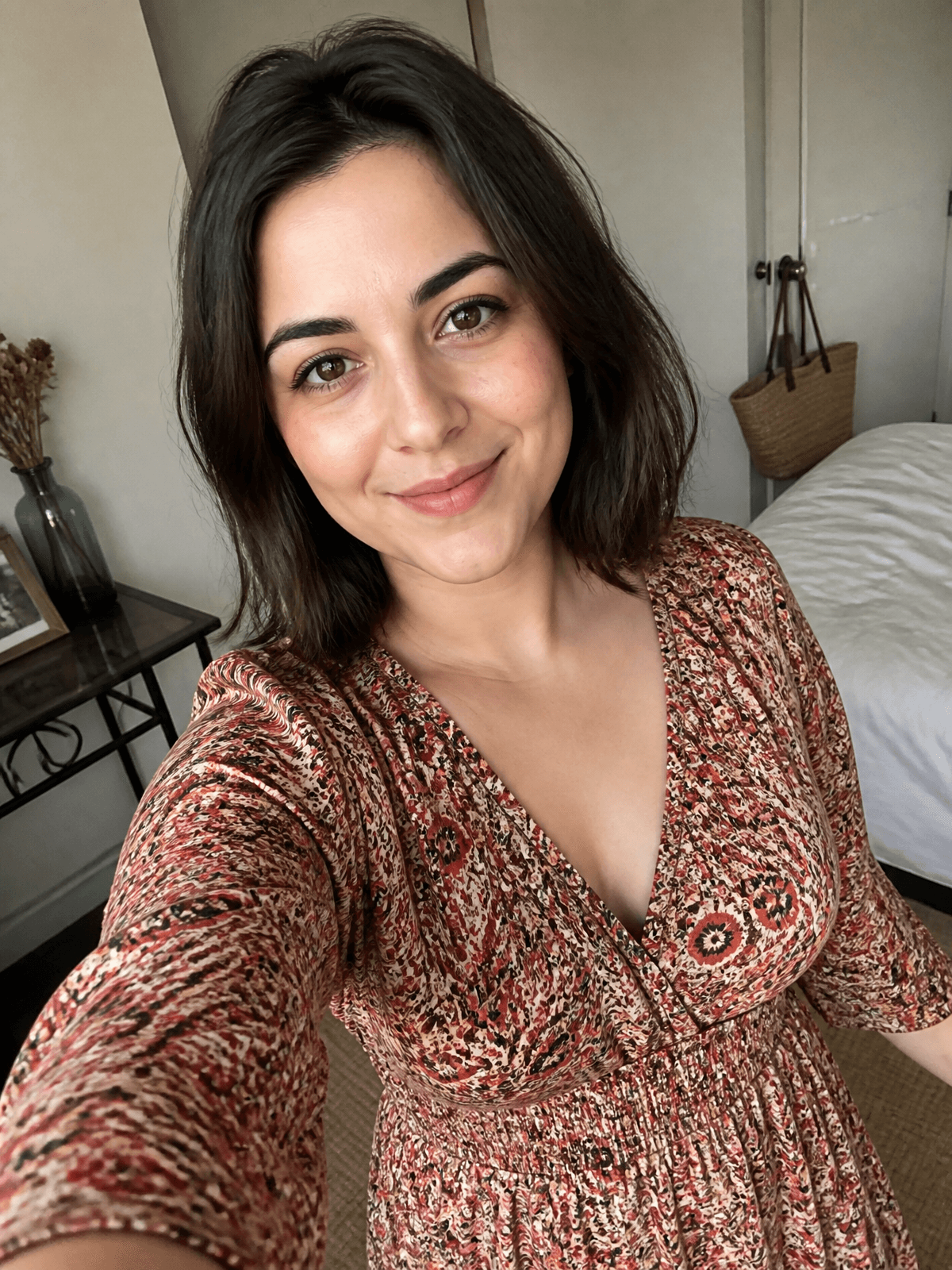 Luciana, 28