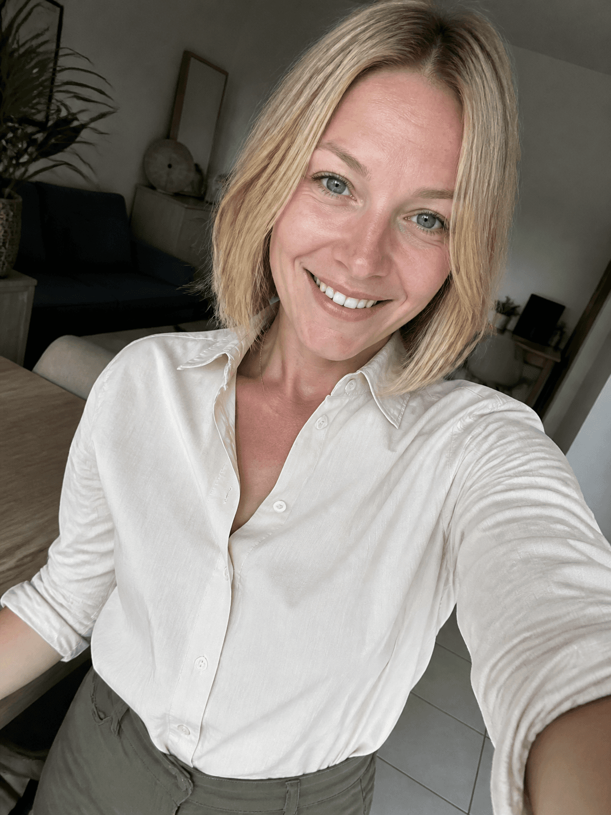 Astrid, 30