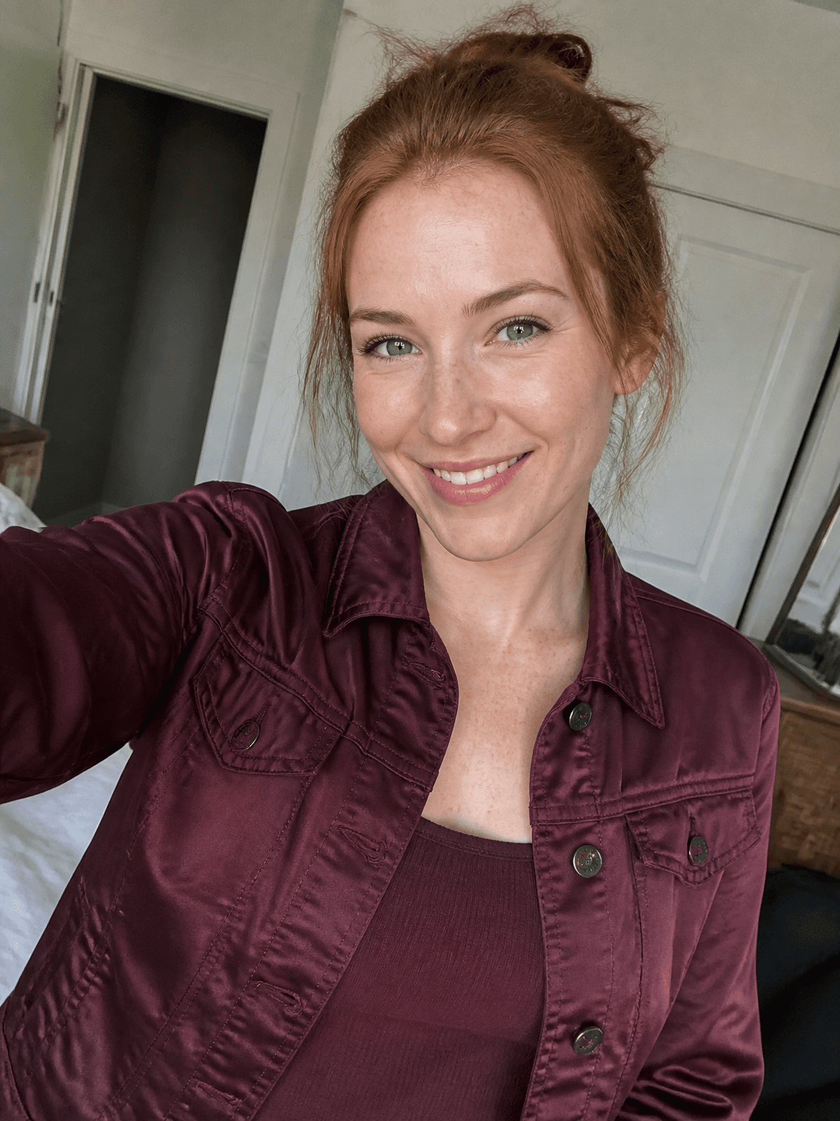 Nina, 28