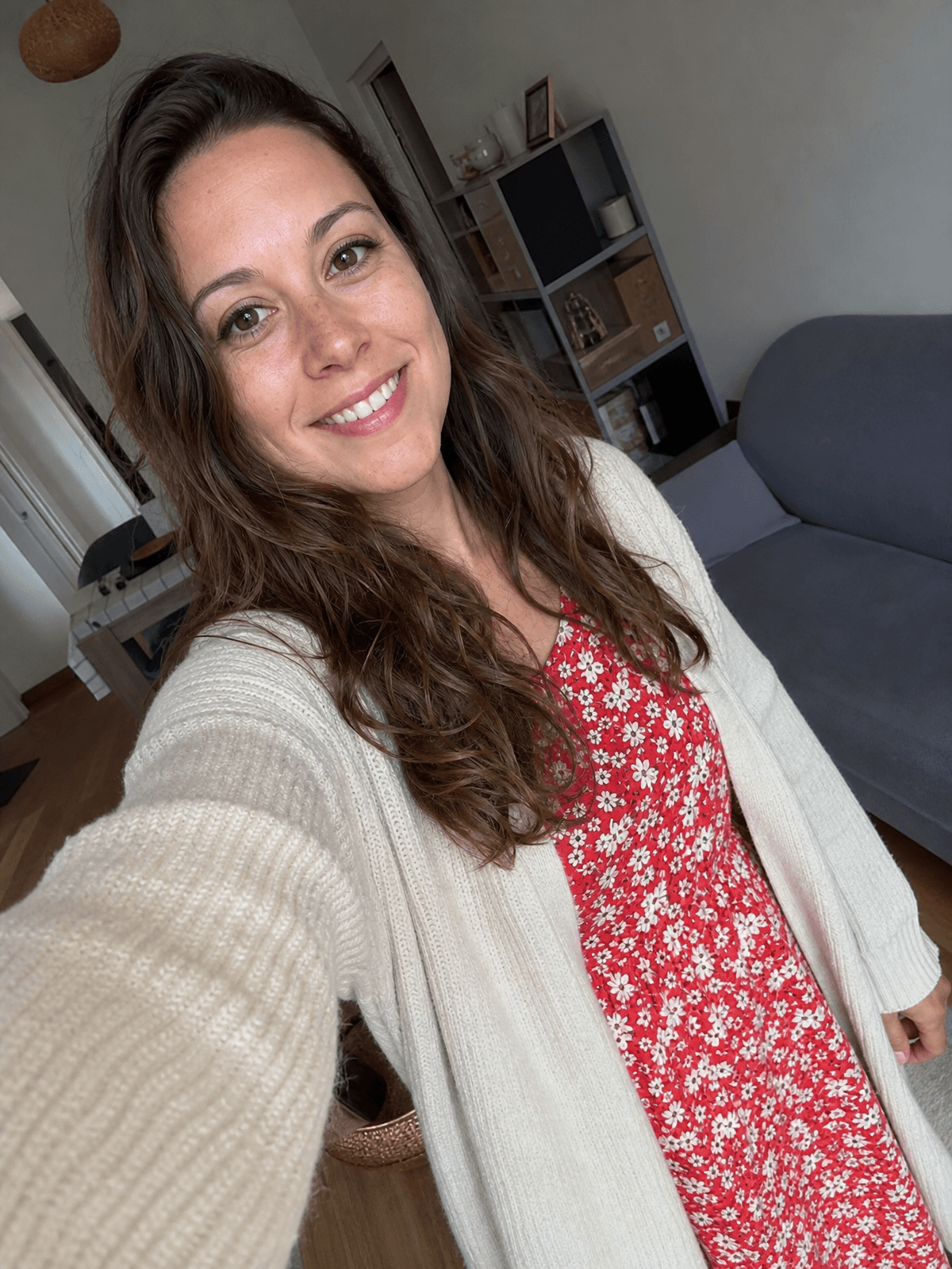 Isabella, 33